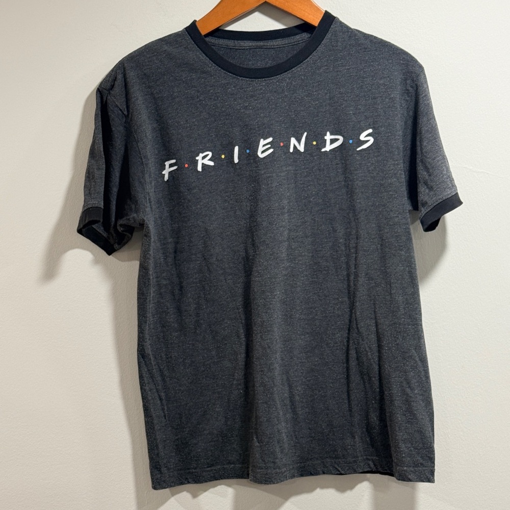 FRIENDS Women’s Charcoal Logo Graphic Tee Size XS‎